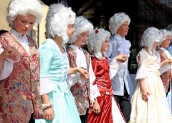 Dornburg Krohnt Neue Rosenkoenigin 31